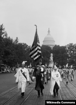 Марш Ку-клукс-клана в Вашингтоне. Сентябрь 1926 года. Из коллекции Библиотеки Конгресса США