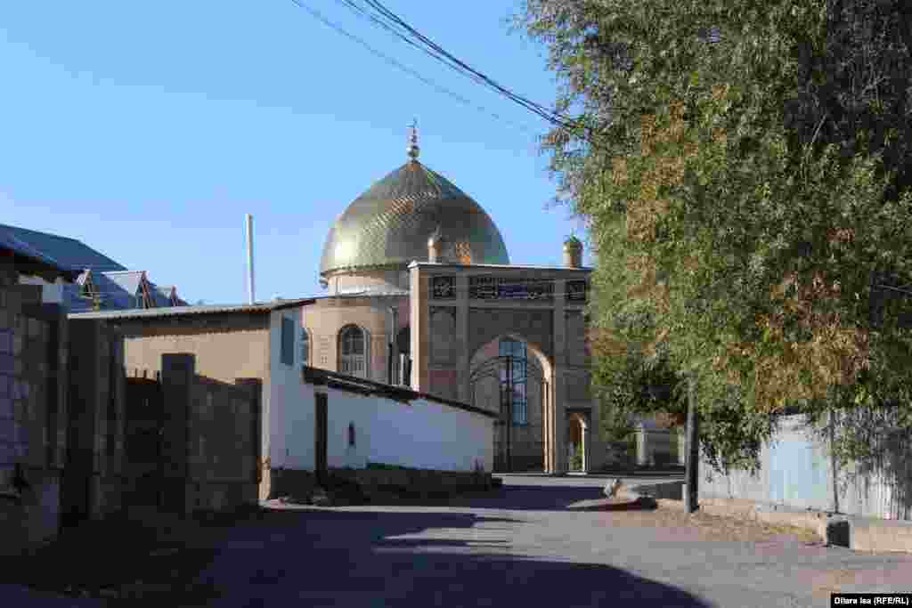 Хантағы ауылындағы жаңадан салынған мешіт.