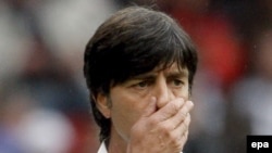 Austria - German coach Joachim Loew reacts during the EURO 2008 preliminary round group B soccer match between Croatia and Germany at the Woerthersee stadium in Klagenfurt, 12Jun2008